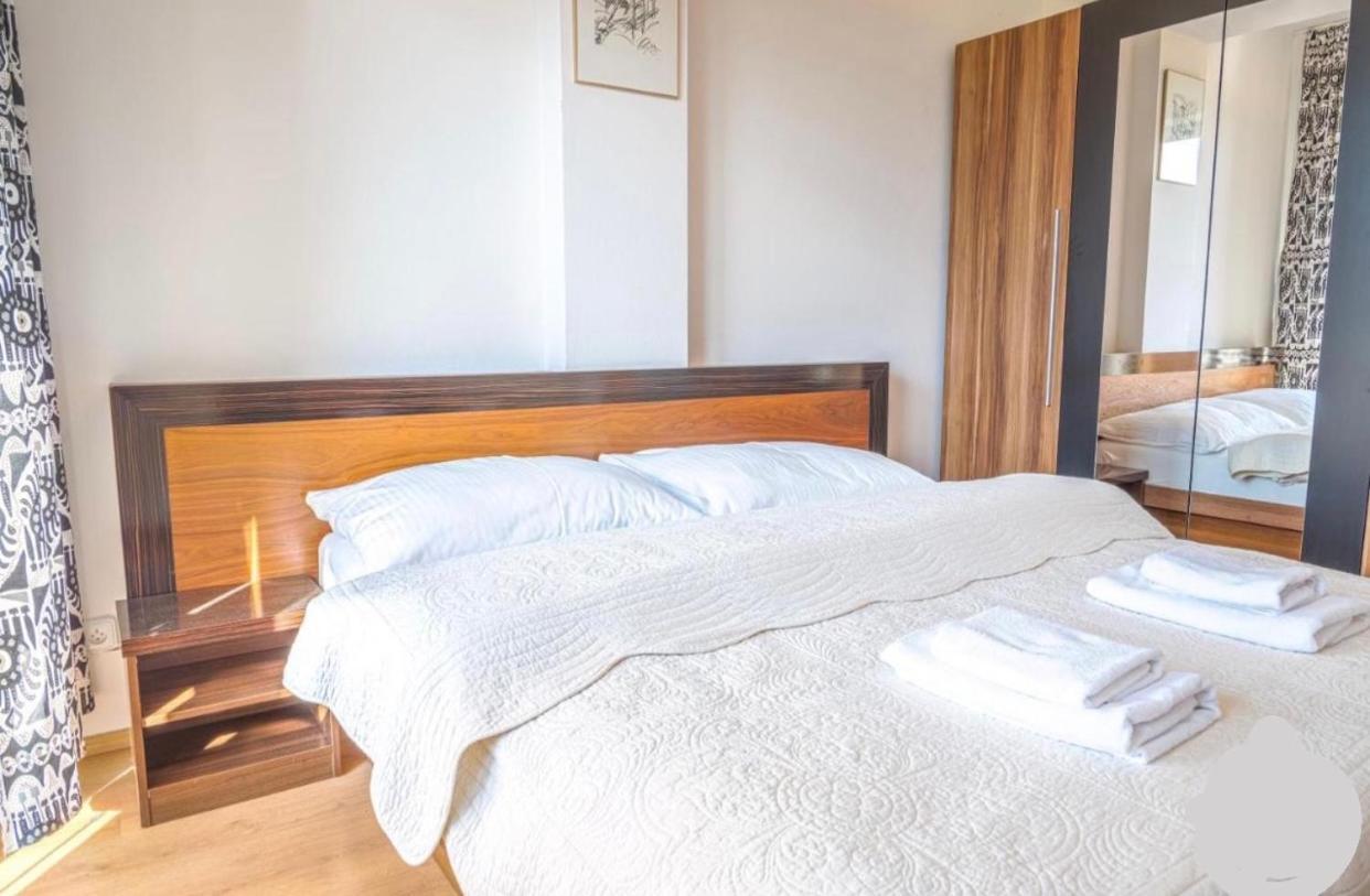 Апартаменты Apartman Velka Lomnica B8 Экстерьер фото