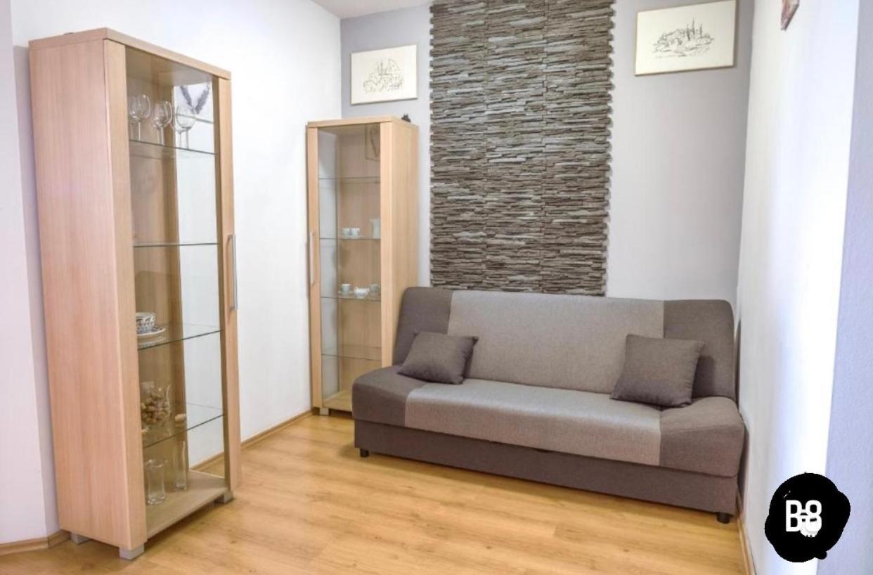 Апартаменты Apartman Velka Lomnica B8 Экстерьер фото