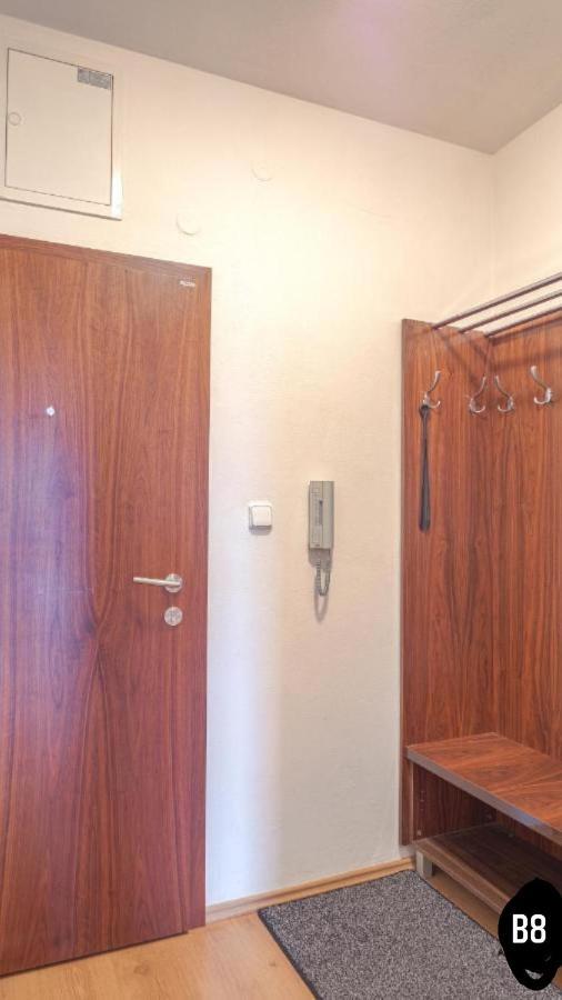Апартаменты Apartman Velka Lomnica B8 Экстерьер фото